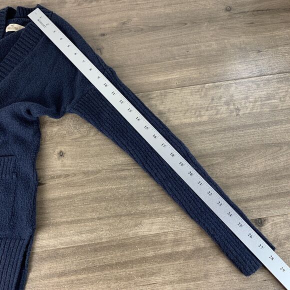 Hollister Womens Cardigan Sweater Navy Knit 3 Buttons Pockets V-Neck Size Medium - Picture 5 of 7